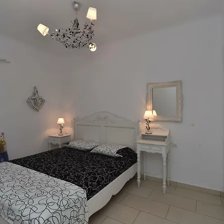 Casa vacanze Paros Iria And Dimi Holiday Piso Livadi