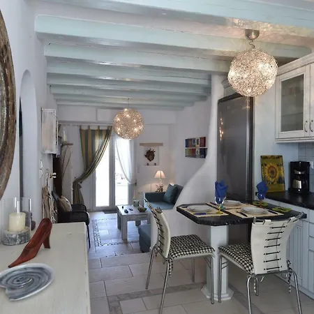 Dom wakacyjny Paros Iria And Dimi Holiday Piso Livadi