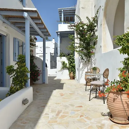 Dom wakacyjny Paros Iria And Dimi Holiday Piso Livadi