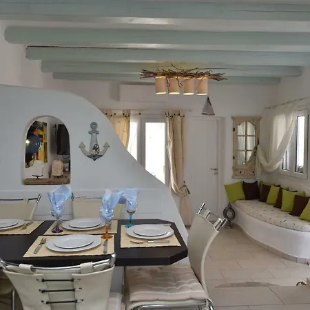 Dom wakacyjny Paros Iria And Dimi Holiday Piso Livadi